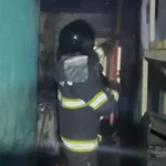 INCÊNDIO DESTRÓI TRÊS CÔMODOS E TELHADO DE RESIDÊNCIA EM SÃO JOSÉ DA LAJE