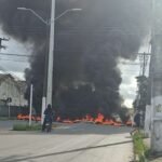 MORADORES BLOQUEIAM VIAS DA CAPITAL EM PROTESTO À FALTA DE ENERGIA HÁ MAIS DE 48H
