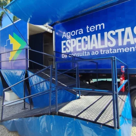 PACIENTES DO SUS DE ATALAIA E DELMIRO GOUVEIA AGORA CONTAM COM CARRETAS DE SAÚDE DO AGORA TEM ESPECIALISTAS