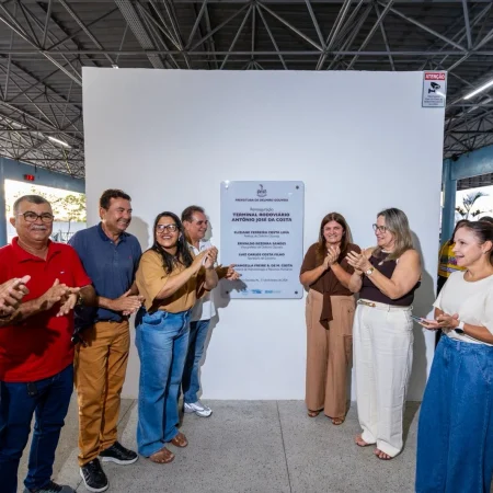 DELMIRO GOUVEIA 72 ANOS: ZIANE COSTA ENTREGA TERMINAL RODOVIÁRIO REVITALIZADO E NOVOS VEÍCULOS PARA AGRICULTURA E SMTT (COBERTURA DE FOTOS E VÍDEOS)