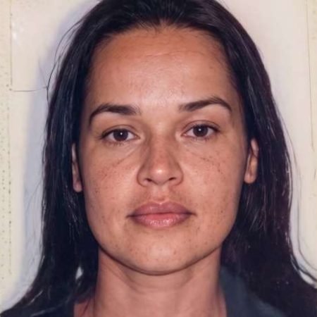 MULHER É ENCONTRADA MORTA DENTRO DE QUARTO DE POUSADA; PC INVESTIGA