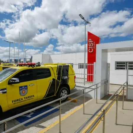 CORPO DE HOMEM É ENCONTRADO DENTRO DE CASA EM CRAÍBAS