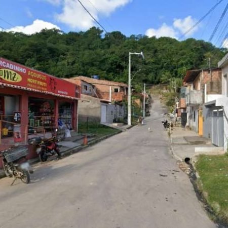 HOMEM FICA FERIDO APÓS SER AGREDIDO PELA PRÓPRIA FILHA