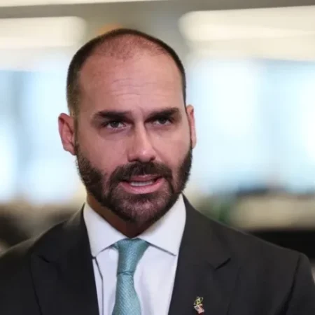 MINISTÉRIO DA JUSTIÇA DEMITE EDUARDO BOLSONARO DE CARGO DE ESCRIVÃO DA PF