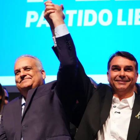 TSE SUSPENDE PROPAGANDA DE LULA QUE LIGA FLÁVIO E GASPAR A “ESCÂNDALOS”