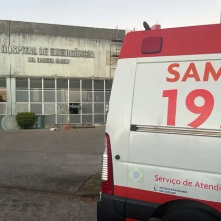 ADOLESCENTE É ATINGIDO POR RAIO QUANDO JOGAVA VIDEOGAME NO QUARTO
