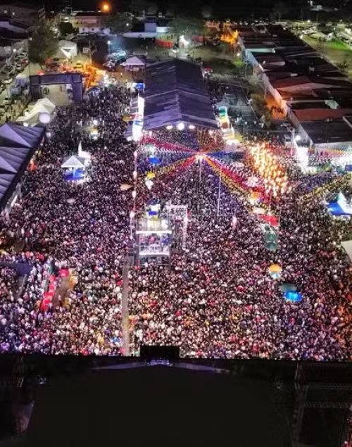 PREFEITOS E PREFEITAS DO ALTO SERTÃO ASSINAM CARTA ABERTA FIXANDO LIMITE DE R$ 500 MIL PARA CACHÊS ARTÍSTICOS