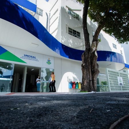 PREFEITURA DE DELMIRO GOUVEIA ADQUIRE TERRENO PARA A UNCISAL COM PREÇO POR METRO QUADRADO 75% ABAIXO DO VALOR DE MERCADO