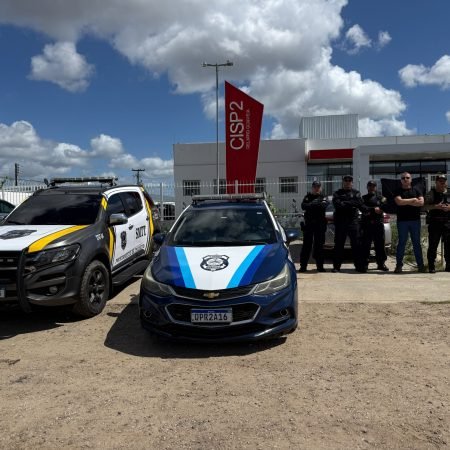 SMTT CONDUZ CONDUTOR APÓS TENTATIVA DE FUGA DURANTE FISCALIZAÇÃO