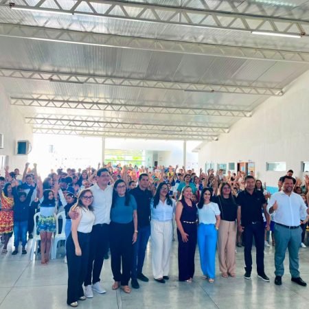 ZIANE COSTA INAUGURA REFORMA E AMPLIAÇÃO DA EMEB DR. JOSÉ CORREIA FILHO NO JARDIM CORDEIRO