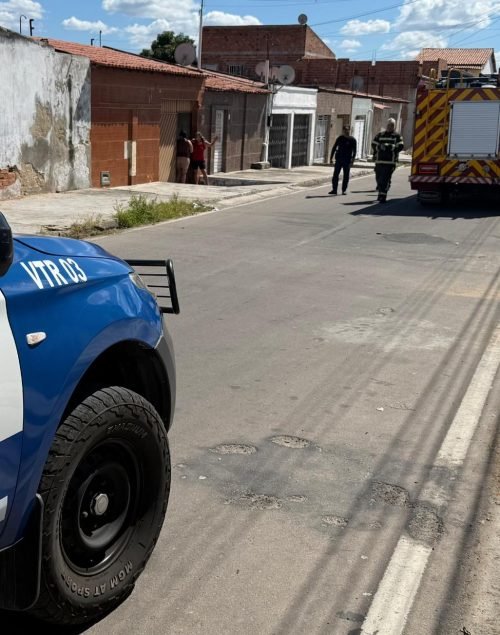 GUARDA MUNICIPAL E TRABALHO INTEGRADO COM O CORPO DE BOMBEIROS EVITAM POSSÍVEL TRAGÉDIA EM DELMIRO GOUVEIA