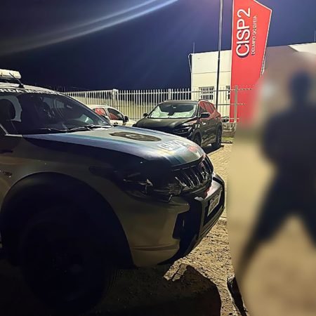HOMEM É CONDUZIDO À CISP PELA GUARDA MUNICIPAL DE DELMIRO GOUVEIA DURANTE PATRULHAMENTO NO BAIRRO PONTO CHIQUE II