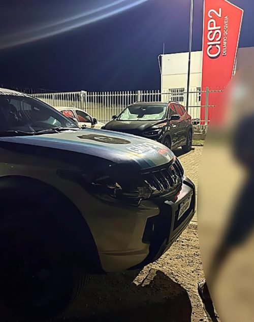 HOMEM É CONDUZIDO À CISP PELA GUARDA MUNICIPAL DE DELMIRO GOUVEIA DURANTE PATRULHAMENTO NO BAIRRO PONTO CHIQUE II
