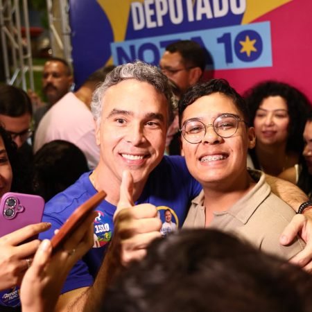 RAFAEL BRITO CONQUISTA APOIO DO GOVERNO LULA PARA UNIVERSALIZAR O PÉ-DE-MEIA