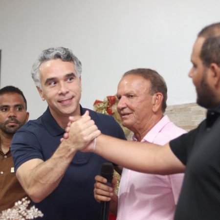 RAFAEL BRITO DESTINA MAIS DE R$ 30 MILHÕES EM INVESTIMENTOS PARA A SAÚDE, EDUCAÇÃO, MORADIA E INFRAESTRUTURA DE MATRIZ DE CAMARAGIBE