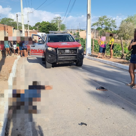 JOVEM DE 22 ANOS MORRE APÓS COLIDIR MOTO CONTRA POSTE EM CARNEIROS