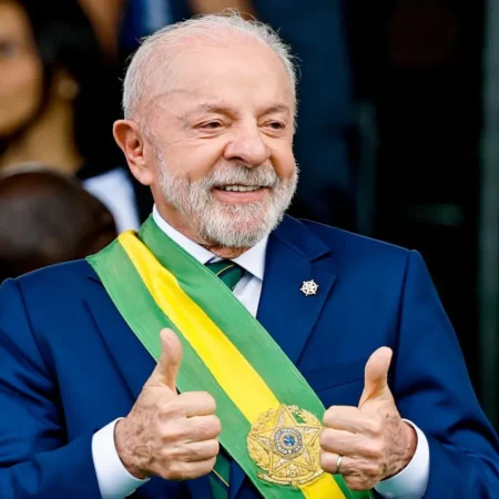 LULA VENCE EM MG E MANTÉM TRADIÇÃO DE ESTADO REFLETIR RESULTADO NACIONAL