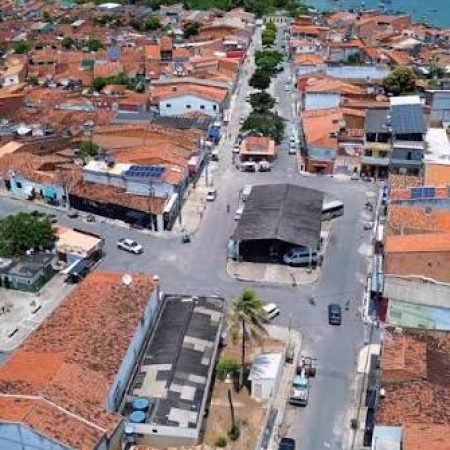 IDOSA DE 74 ANOS MORRE APÓS QUEDA DURANTE BRIGA COM MARIDO