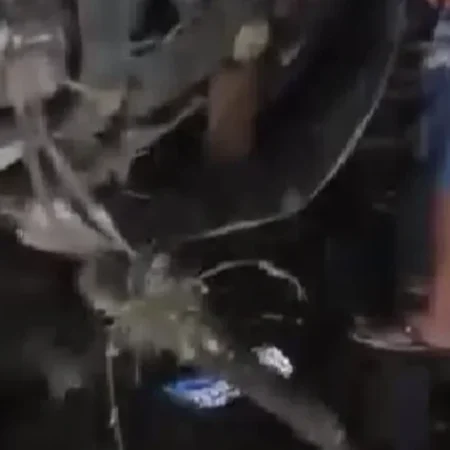 COLISÃO ENTRE CARROS DEIXA VÁRIOS FERIDOS EM BR NO INTERIOR DE ALAGOAS