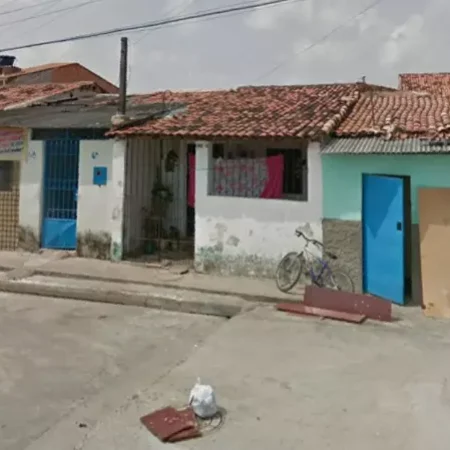 MULHER É ESFAQUEADA APÓS TÉRMINO DE RELACIONAMENTO
