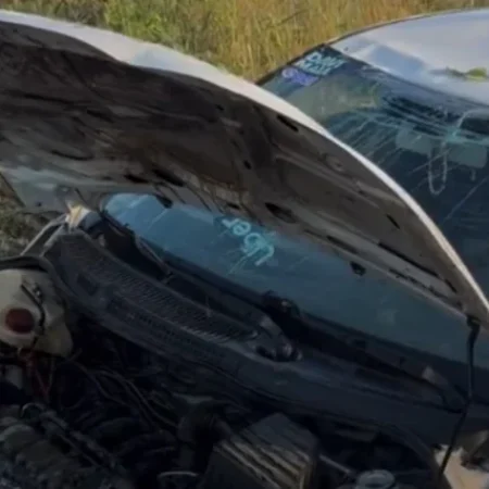 MOTORISTA QUE RETORNAVA DO FESTIVAL DE INVERNO DE ÁGUA BRANCA CAPOTA CARRO NA AL-145