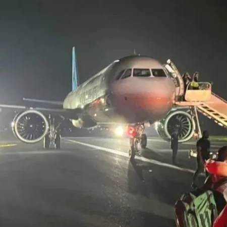 PEDESTRE MORRE APÓS SER ATROPELADO POR AVIÃO DURANTE DECOLAGEM EM AEROPORTO