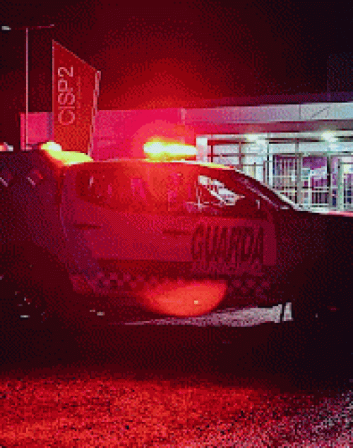  HOMEM VIOLENTO É CONDUZIDO PELA GUARDA MUNICIPAL APÓS AGRESSÃO À MULHER E PORTE DE FACA TIPO PEIXEIRA EM DELMIRO GOUVEIA 