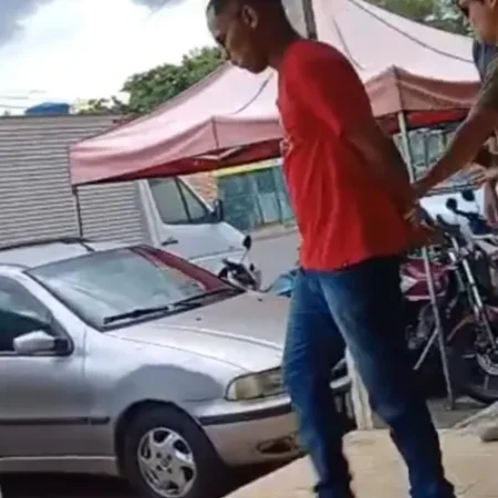 APÓS EMPRÉSTIMO DE R$ 1 MIL, AGIOTA AMEAÇA MULHER E EXIGE A CASA DELA