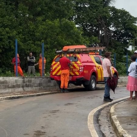 HOMEM É ENCONTRADO MORTO EM TRILHA DE DIFÍCIL ACESSO