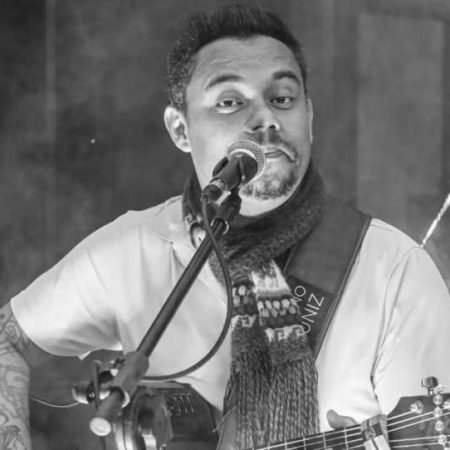 CANTOR SERTANEJO É ENCONTRADO MORTO EM APARTAMENTO