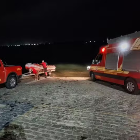 MULHER QUE SAIU DE ALAGOAS COM DESTINO A SERGIPE SEGUE DESAPARECIDA APÓS NAUFRÁGIO NO RIO SÃO FRANCISCO