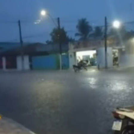 INTERIOR DE ALAGOAS REGISTRA FORTES CHUVAS APÓS ALERTA; ÓRGÃOS MANTÊM MONITORAMENTO ATÉ DOMINGO