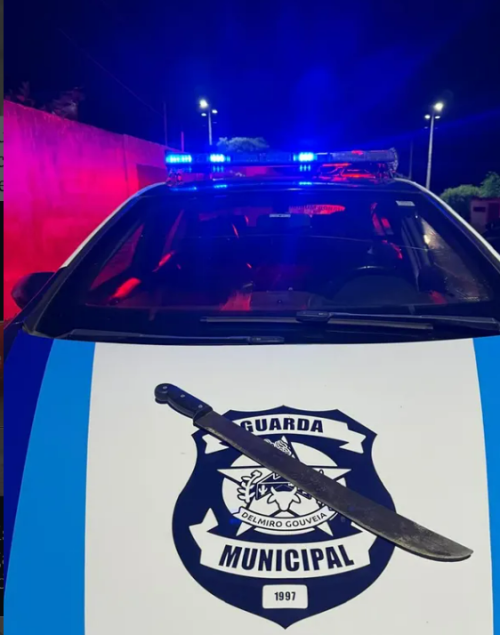 GUARDA MUNICIPAL ATUA EM MEDIAÇÃO DE CONFLITO FAMILIAR