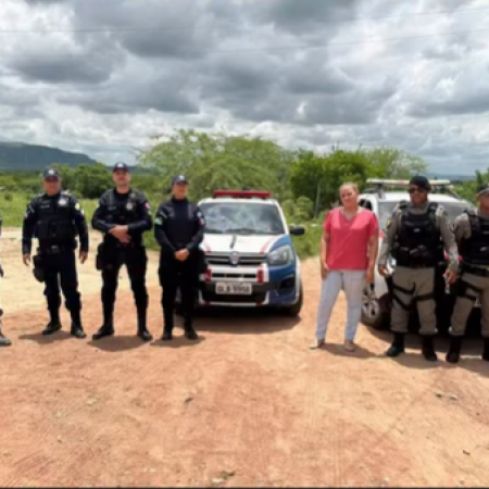 🚨 AÇÃO RÁPIDA: GCM E PM GARANTEM SEGURANÇA EM ESCOLA DE LAGOA DAS PEDRAS