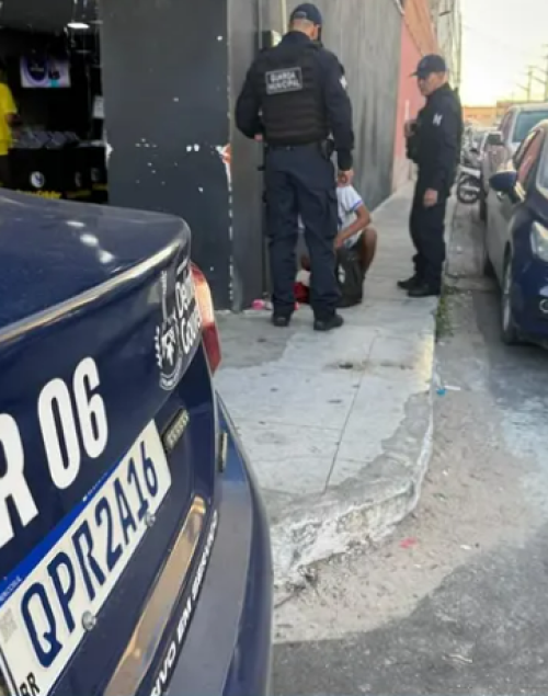 GUARDA MUNICIPAL ATUA DE FORMA PREVENTIVA NAS PROXIMIDADES DE ESCOLA DE DELMIRO GOUVEIA 