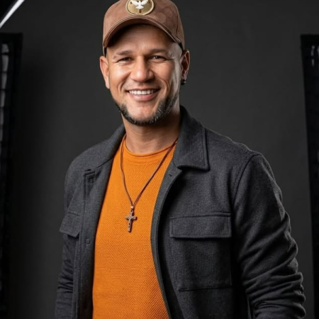 DO SERTÃO PARA A TV: TONY HITS LEVA O NOME DE DELMIRO GOUVEIA PARA PROGRAMAS NO CEARÁ E ALAGOAS