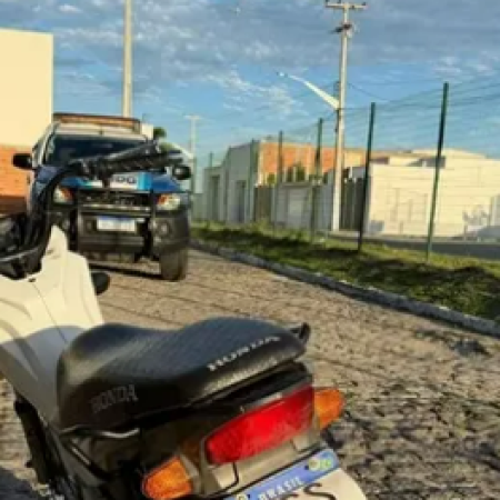GM RECUPERA MAIS UM VEÍCULO FURTADO E CHEGA À MARCA DE TRÊS VEÍCULOS RECUPERADOS EM APENAS UMA SEMANA EM DELMIRO GOUVEIA