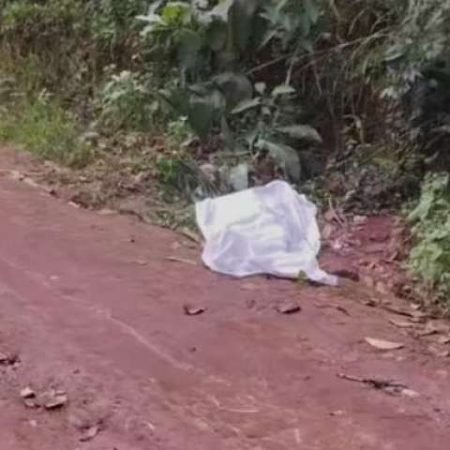 HOMEM É MORTO A TIROS E CORPO É ENCONTRADO EM ESTRADA VICINAL
