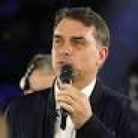 FLÁVIO PEDE PRISÃO DE SERVIDOR DO PLANALTO POR CASO NOSSA SENHORA APARECIDA