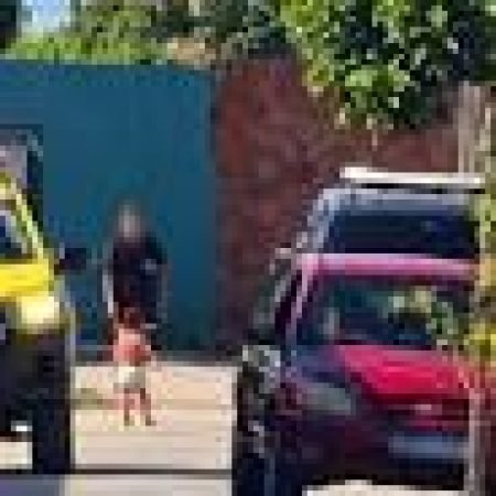 HOMEM DE 25 ANOS É ENCONTRADO MORTO DENTRO DE CASA