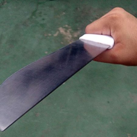 HOMEM AMEAÇA FAMÍLIA COM FACÃO E ACABA PRESO POR VIOLÊNCIA DOMÉSTICA