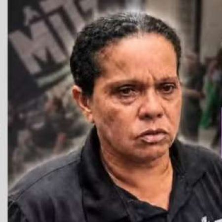 MULHER É MORTA EM CIMA DA CAMA EM OCUPAÇÃO E POLÍCIA INVESTIGA FEMINICÍDIO
