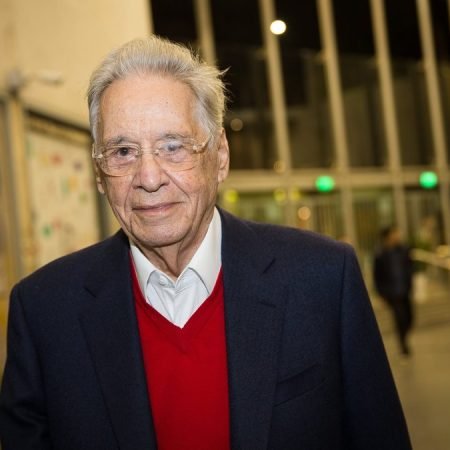 A PEDIDO DOS FILHOS, JUSTIÇA DECRETA INTERDIÇÃO DO EX-PRESIDENTE FHC