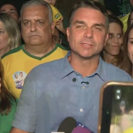 FLÁVIO DIZ QUE NÃO PARTICIPARÁ DO DEBATE NO PRÓXIMO DOMINGO