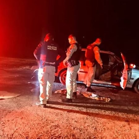 HOMEM É PRESO APÓS AMEAÇAR E SEQUESTRAR COMPANHEIRA E FILHO DE 6 ANOS