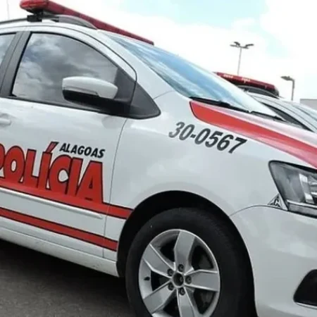 HOMEM É PRESO APÓS AMEAÇAR EX-ESPOSA COM FACA