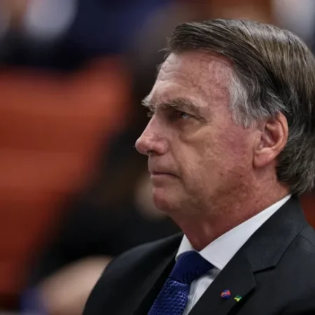STF FORMA MAIORIA CONTRA PEDIDO DE LIBERDADE PARA BOLSONARO