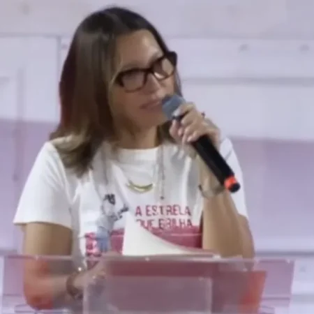 JANJA DIZ EM ATO DE CAMPANHA DE LULA EM MACEIÓ: “VOTAR EM BOLSONARO É VOTAR EM VORCARO”