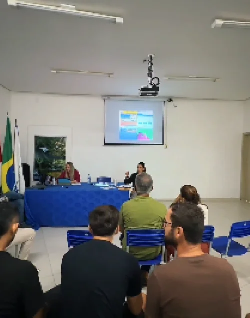 LEILÃO DA SMTT É REALIZADO EM DELMIRO GOUVEIA/AL; VÍDEO