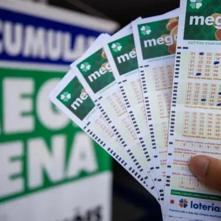 MEGA-SENA ACUMULA E PRÊMIO VAI A R$ 52 MILHÕES. VEJA DEZENAS SORTEADAS